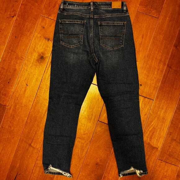 American Eagle Mom Jeans | Dark Wash Distressed | Size 6 | VGUC - Picture 3 of 9